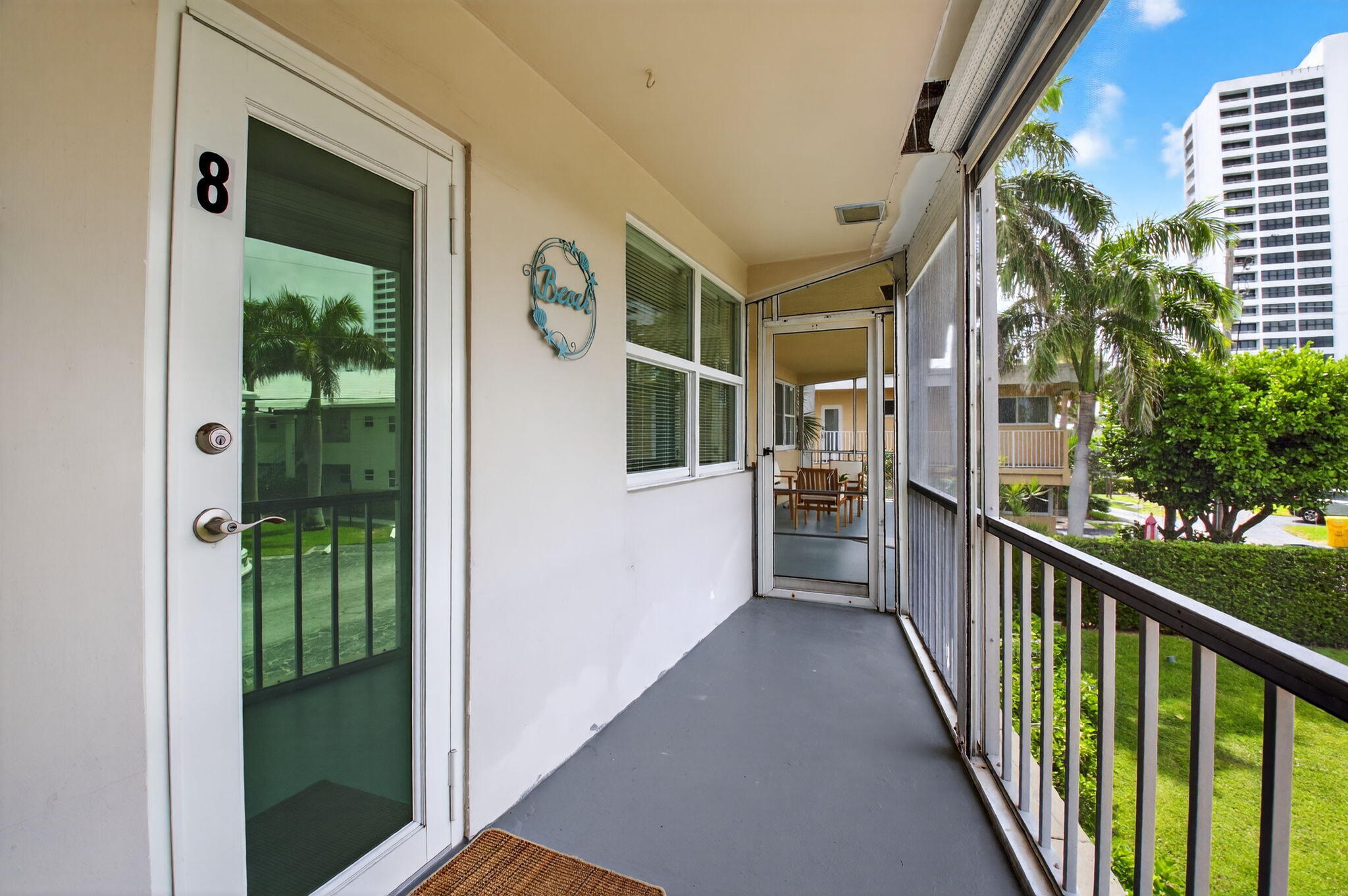 930 Osceola Drive 8