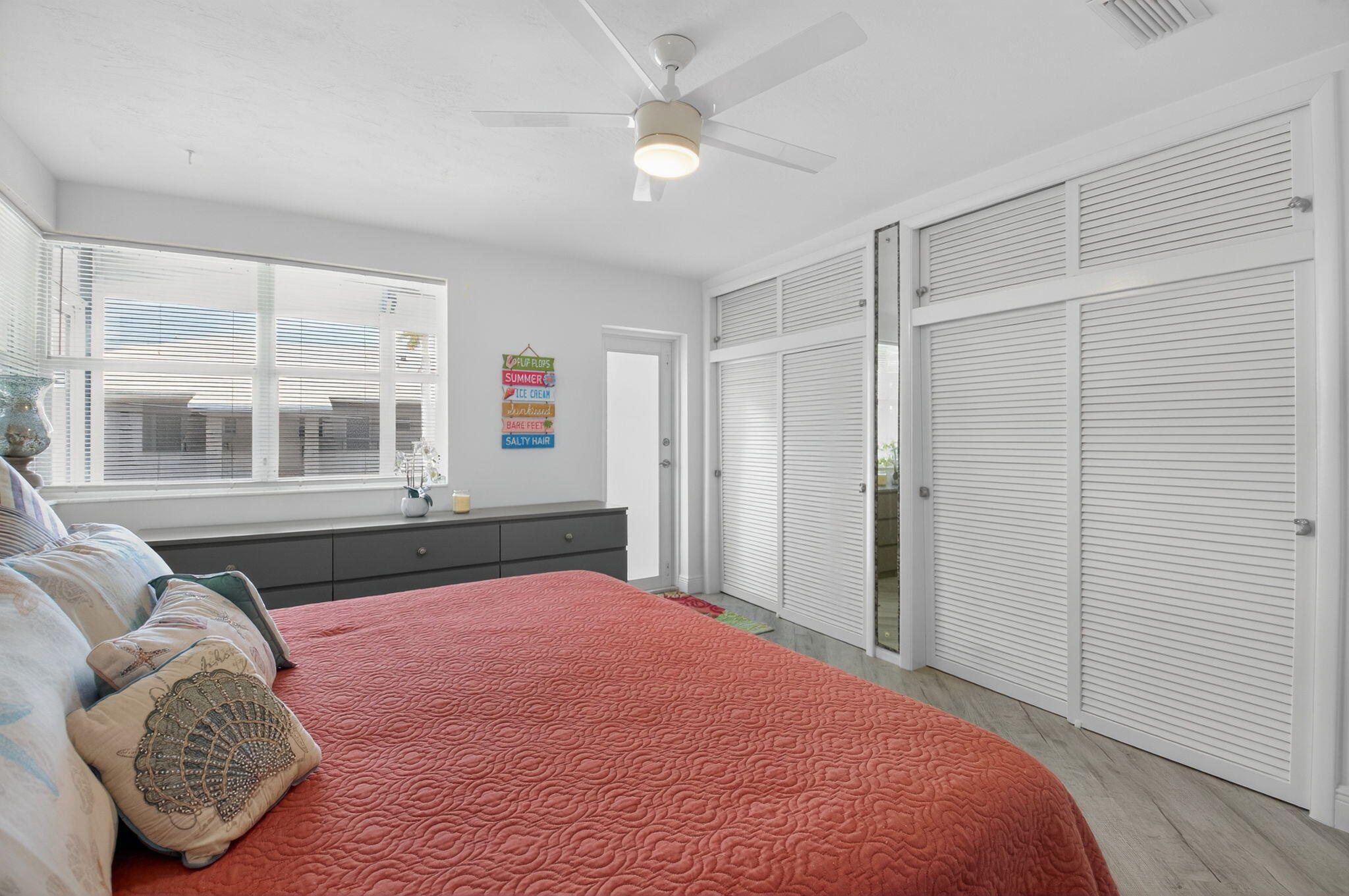 930 Osceola Drive 8