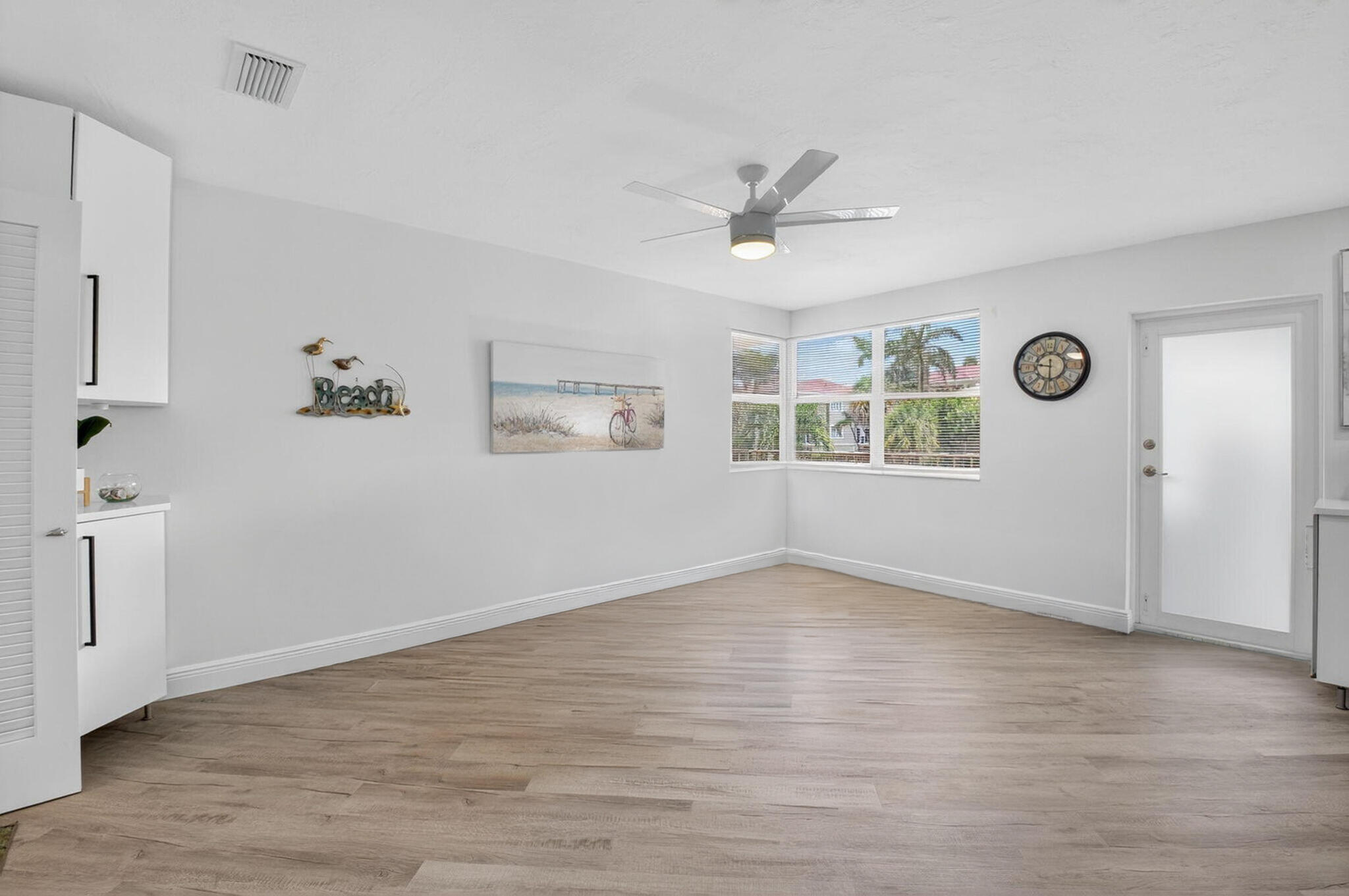 930 Osceola Drive 8