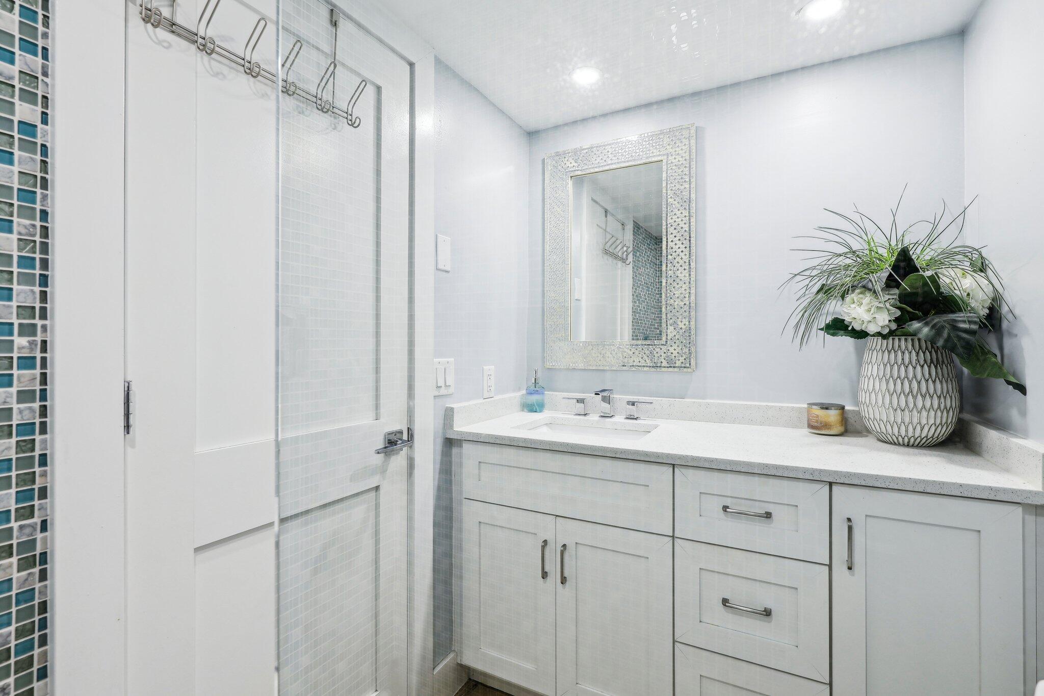 200 E Royal Palm Road 304