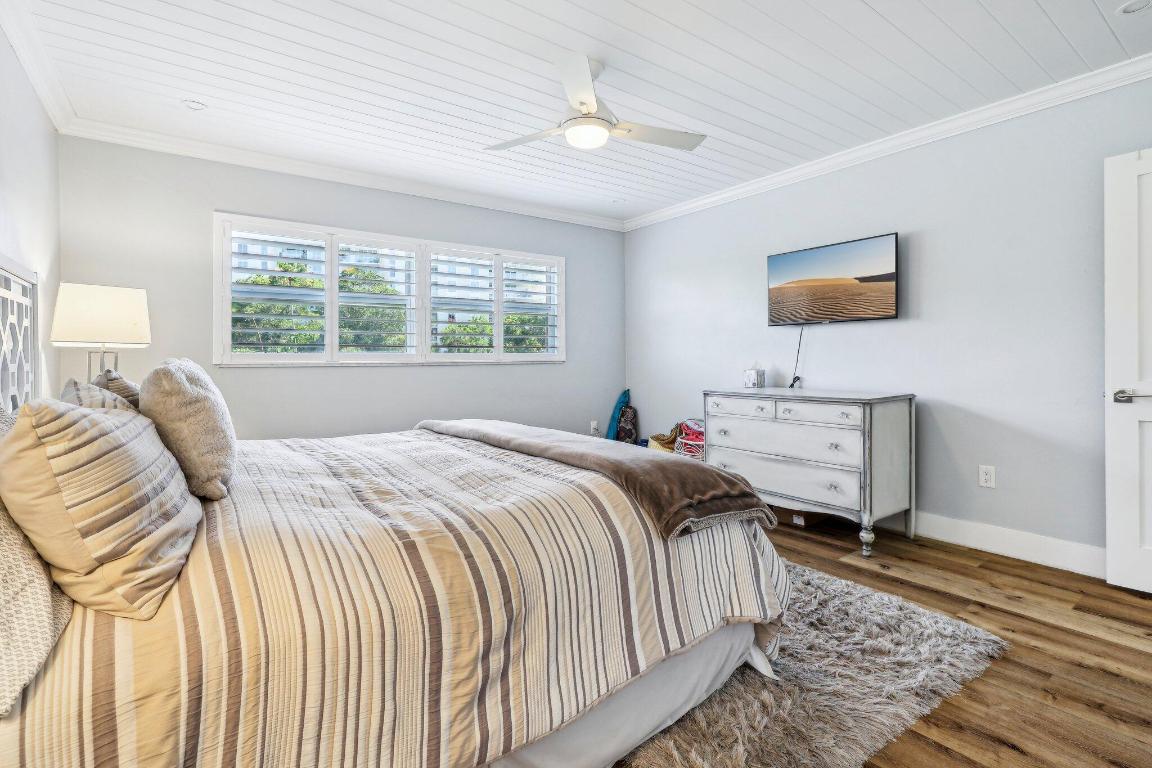 200 E Royal Palm Road 304