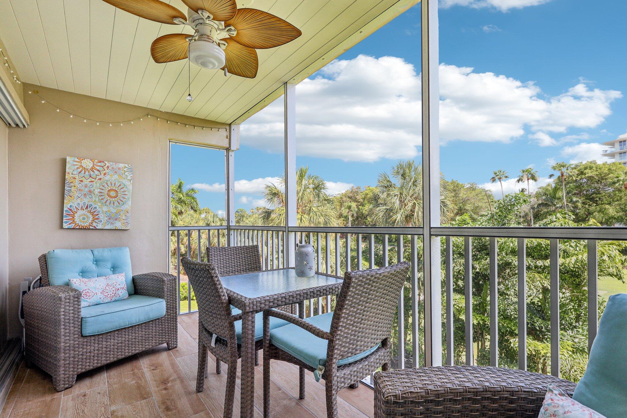200 E Royal Palm Road 304