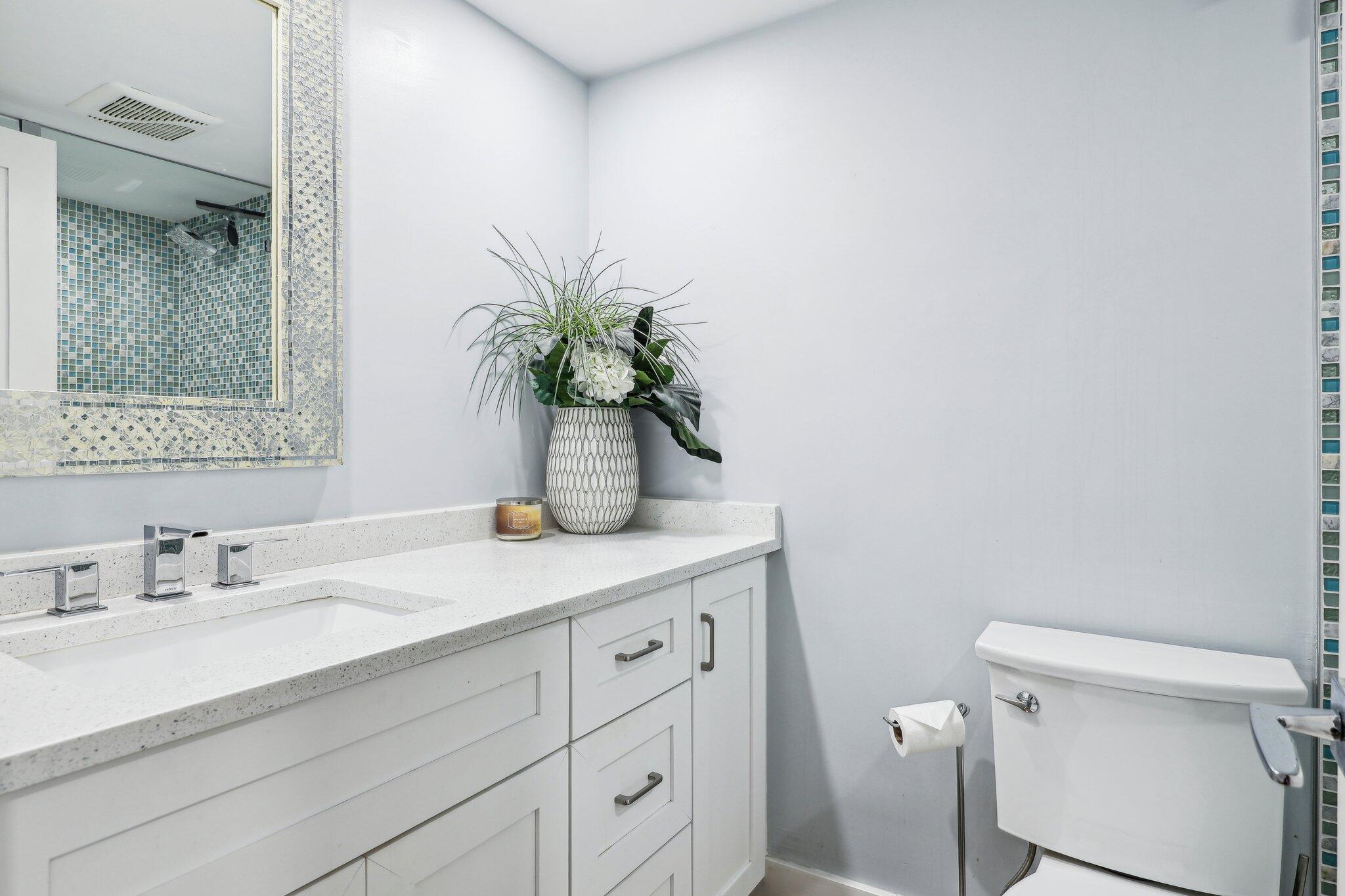 200 E Royal Palm Road 304