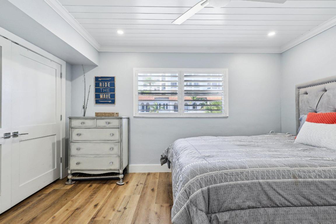 200 E Royal Palm Road 304