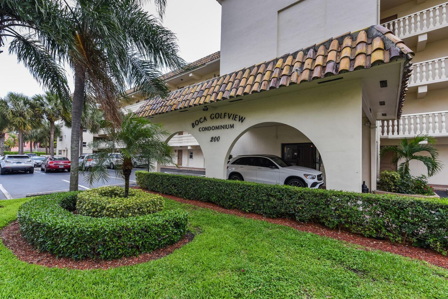 200 E Royal Palm Road 304