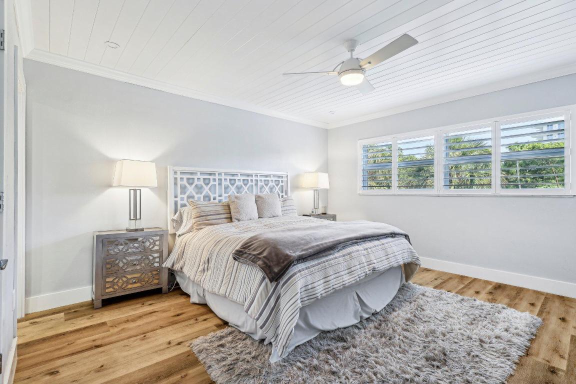 200 E Royal Palm Road 304