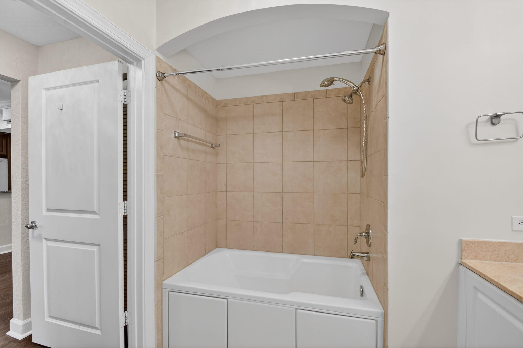 1660 Renaissance Commons Boulevard 2214