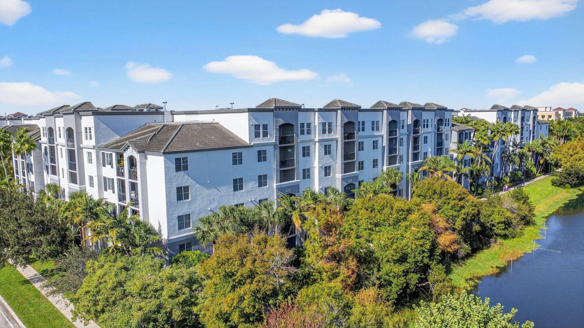 1660 Renaissance Commons Boulevard 2214