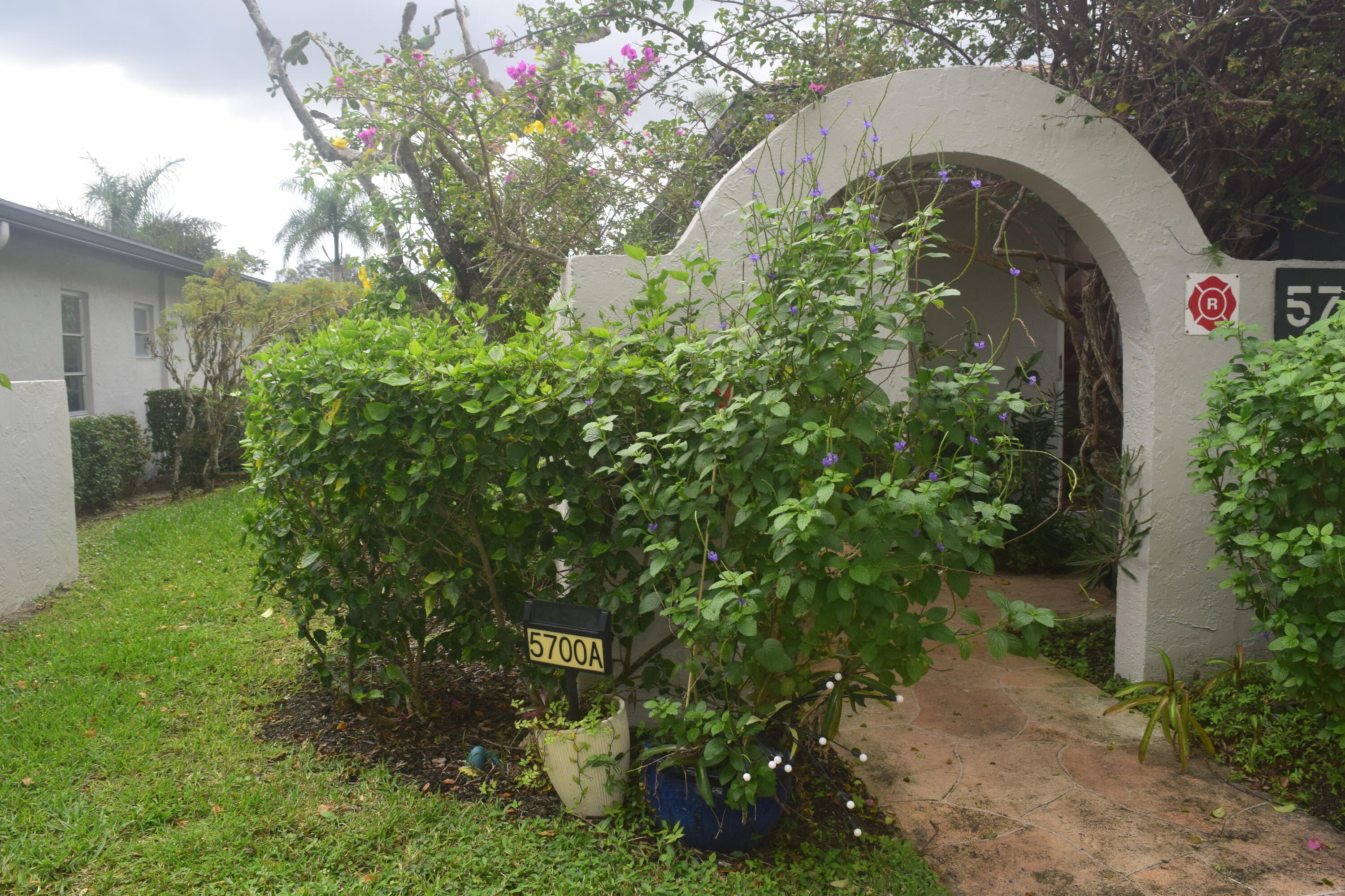 5700 Queen Palm Court A