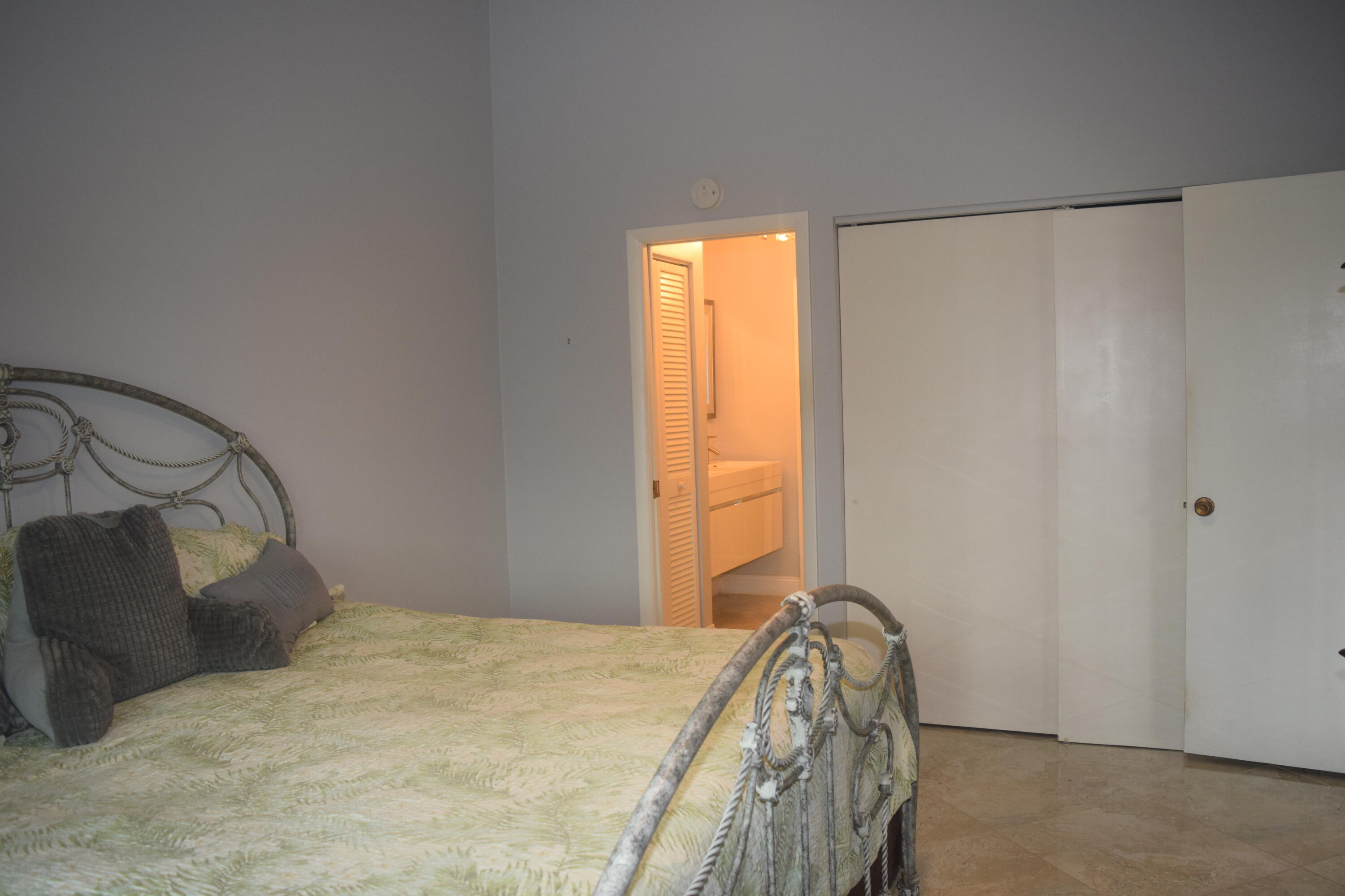 5700 Queen Palm Court A