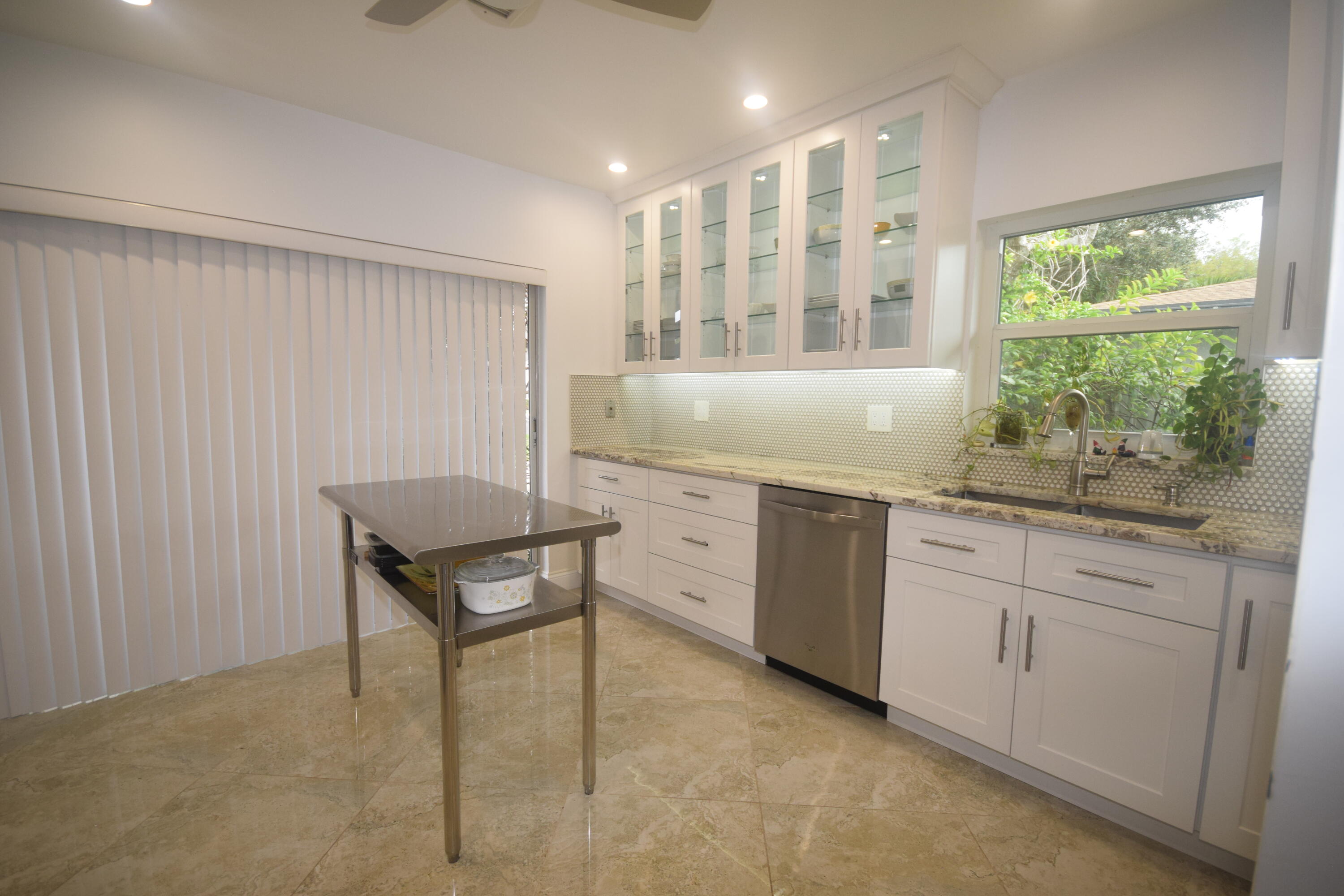 5700 Queen Palm Court A