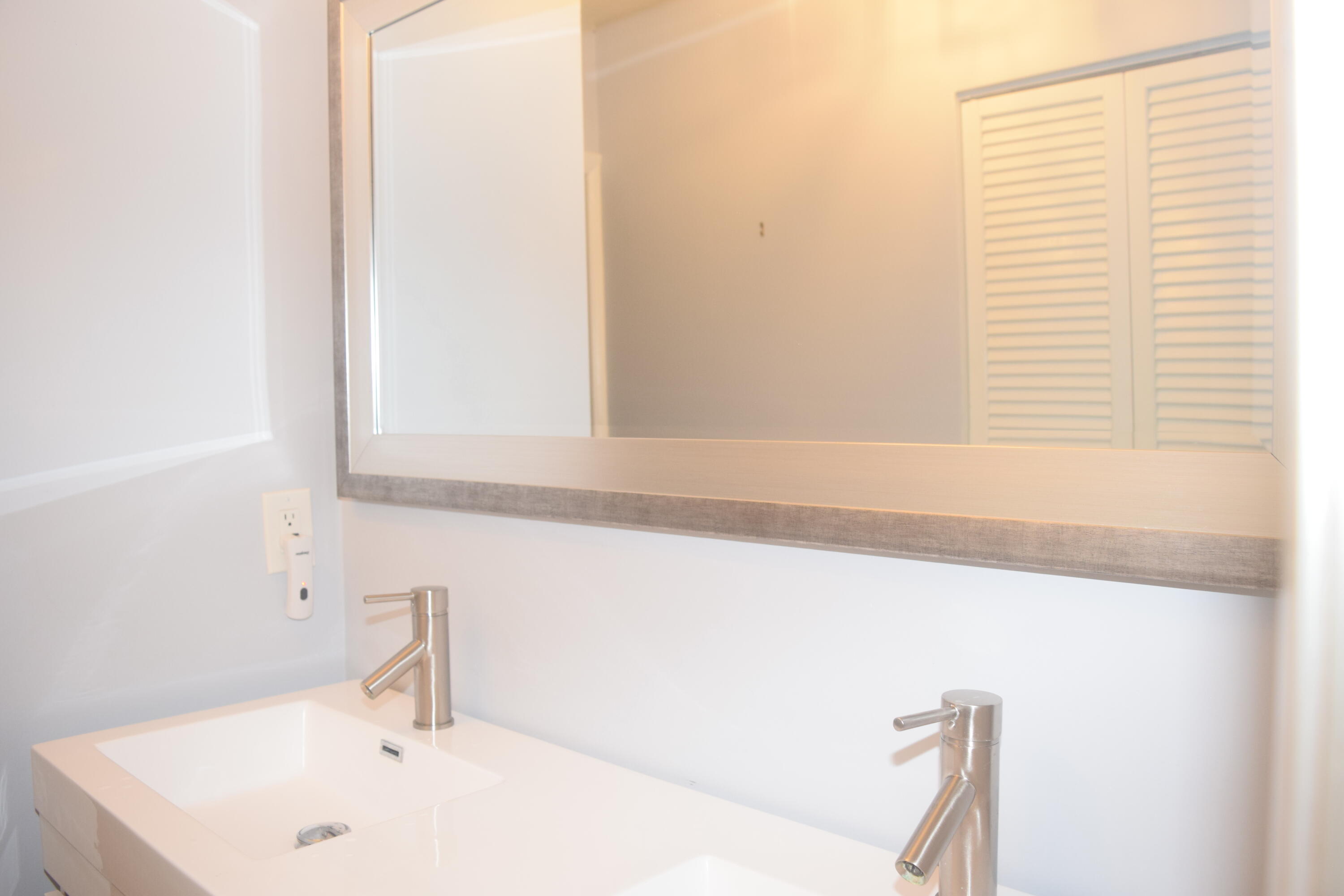 5700 Queen Palm Court A