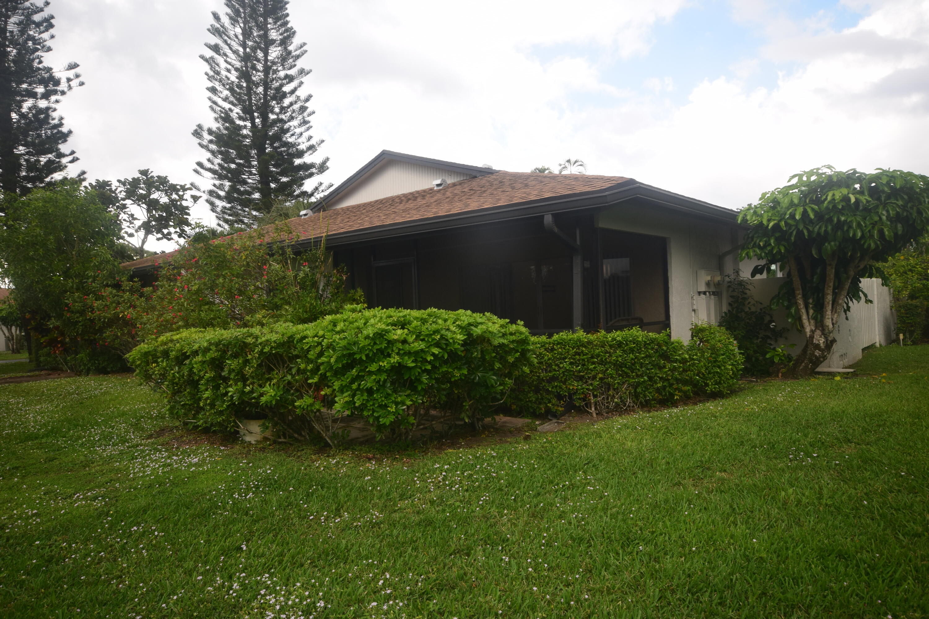 5700 Queen Palm Court A