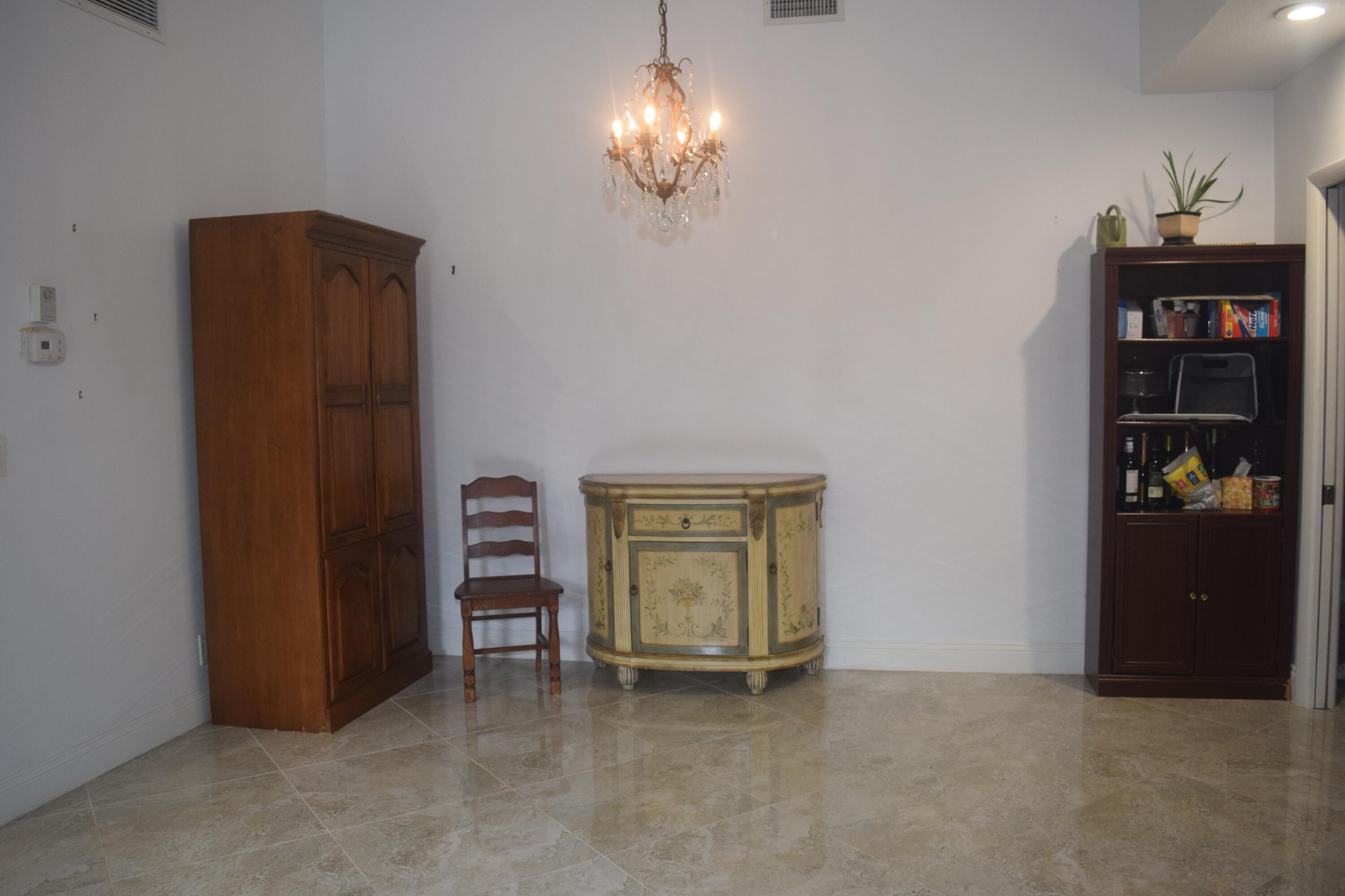 5700 Queen Palm Court A