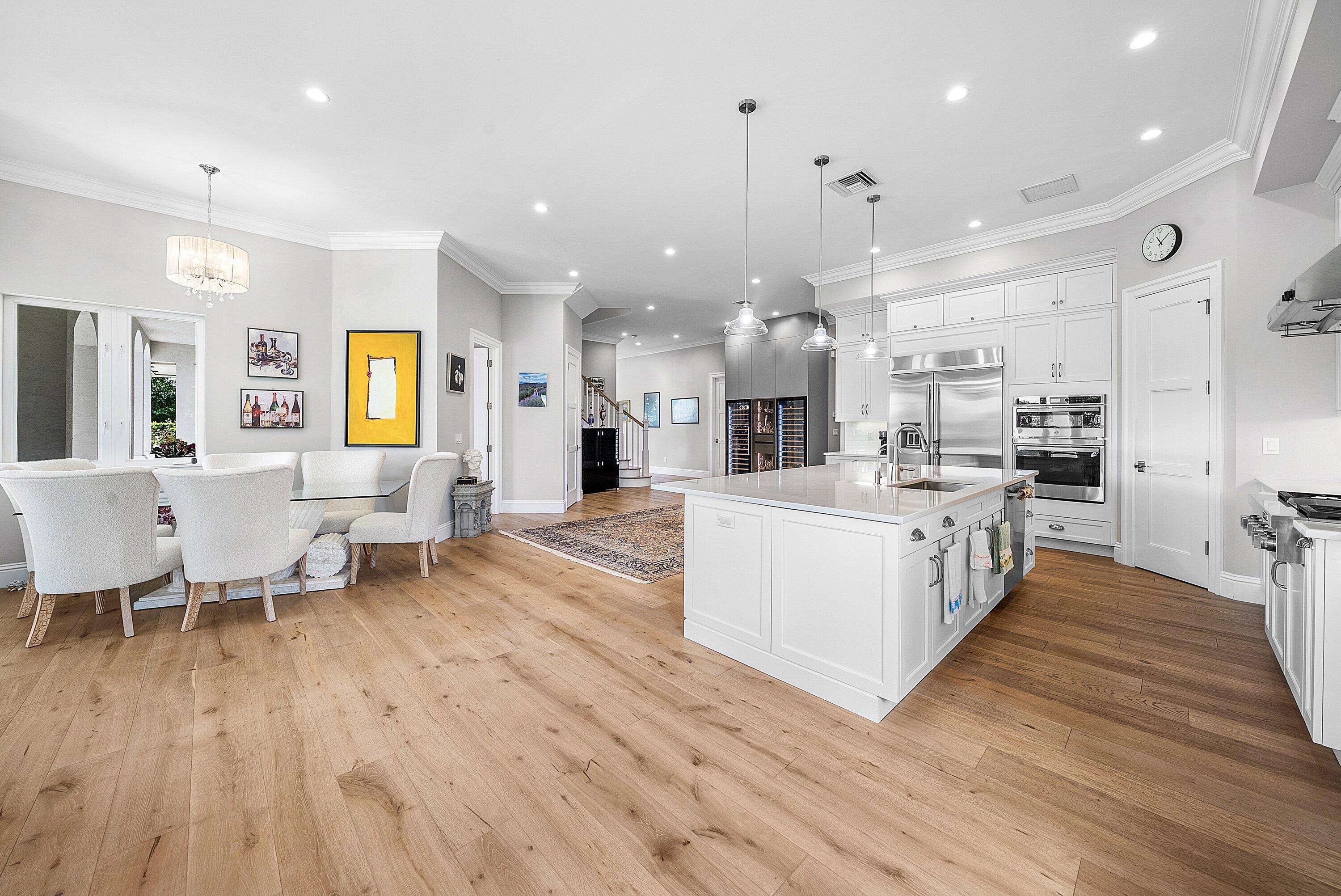 4600 Bocaire Boulevard