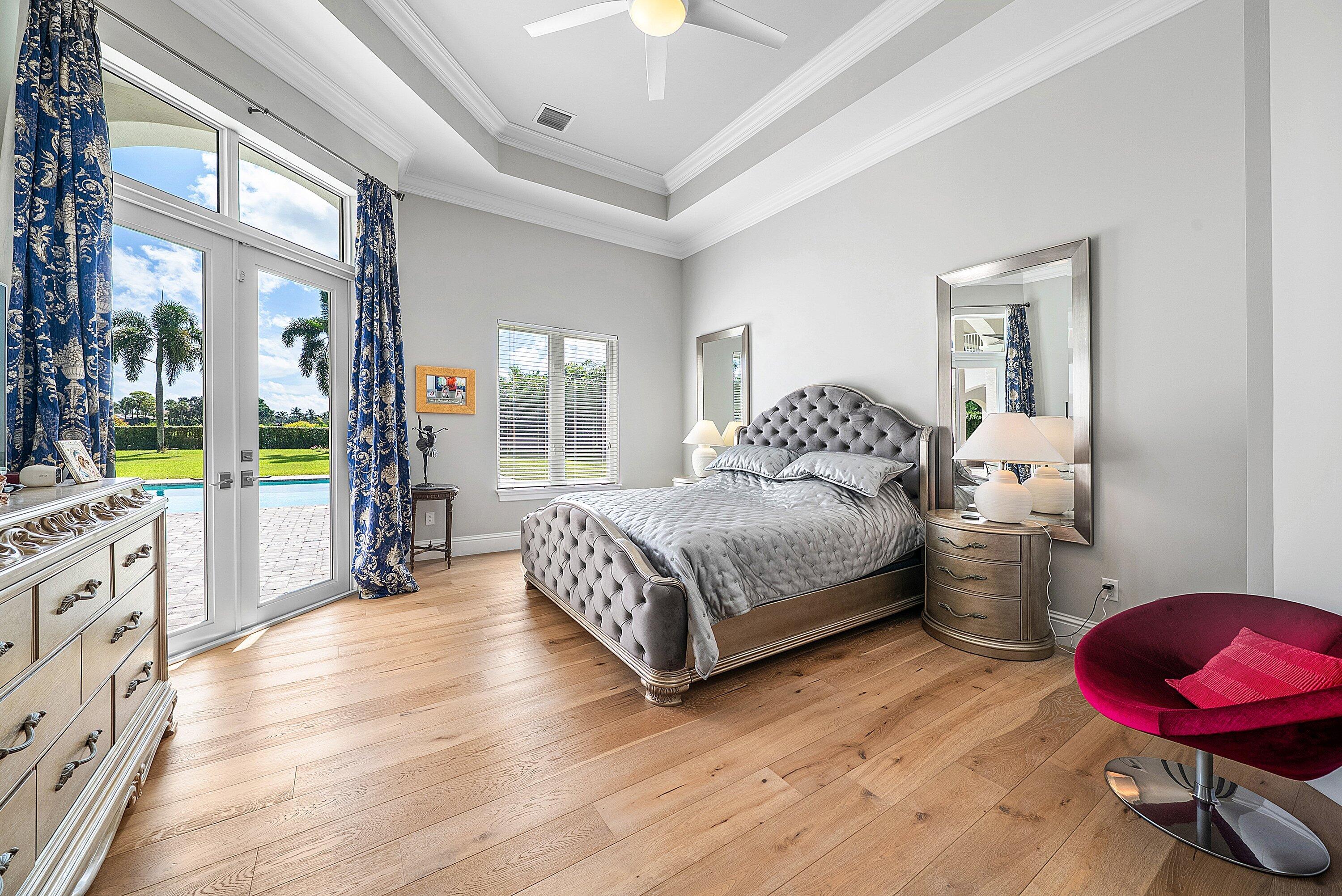 4600 Bocaire Boulevard