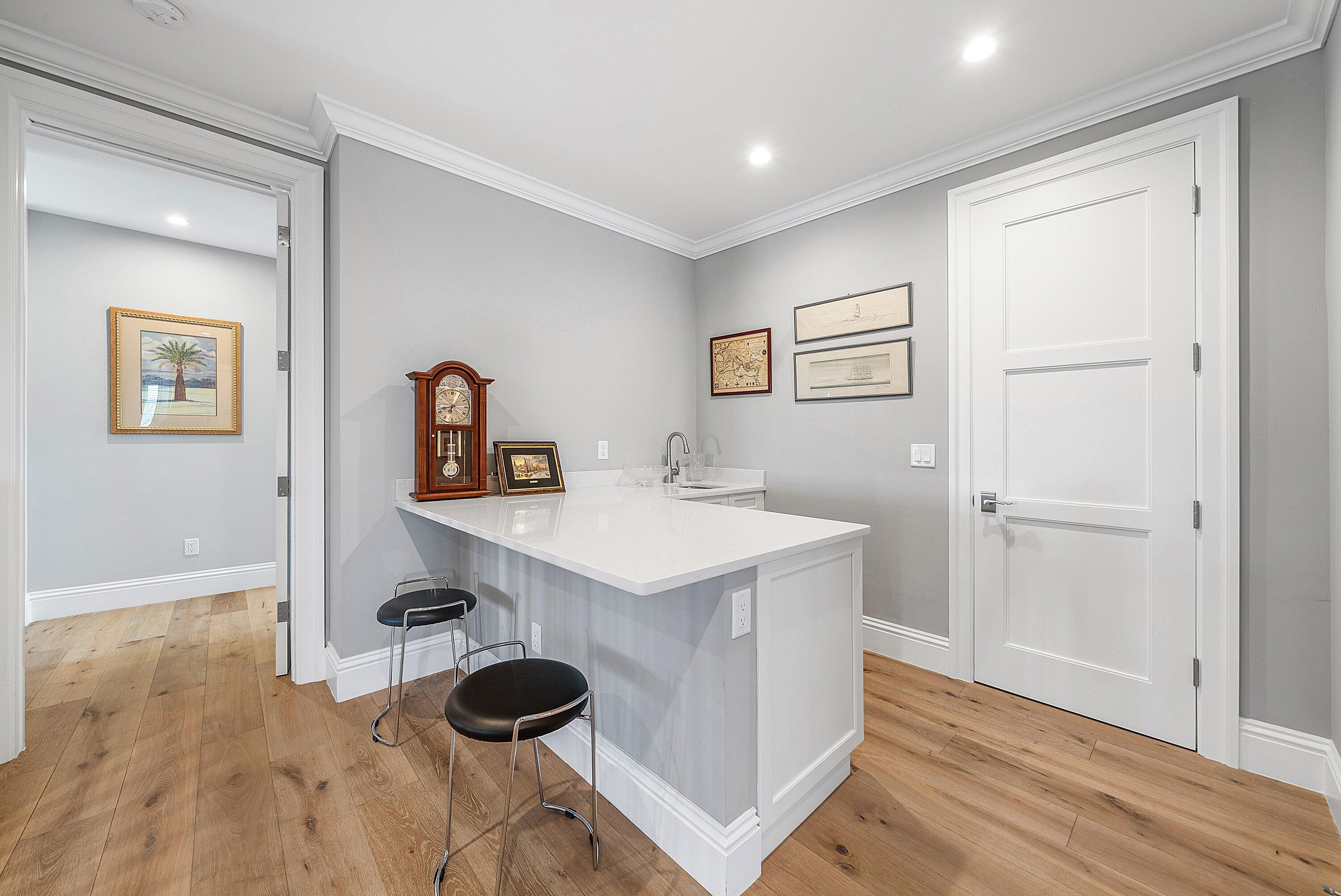 4600 Bocaire Boulevard