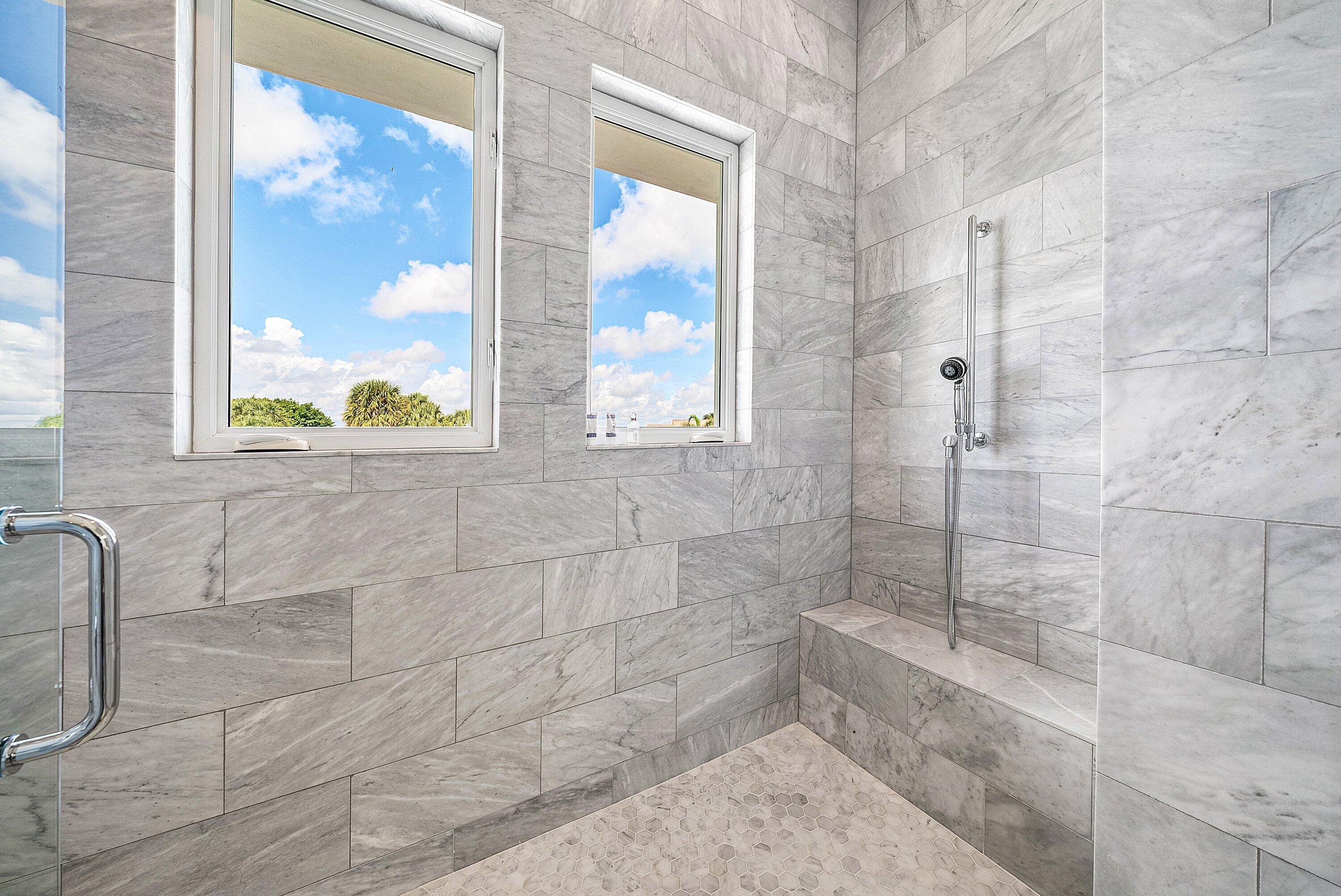 4600 Bocaire Boulevard