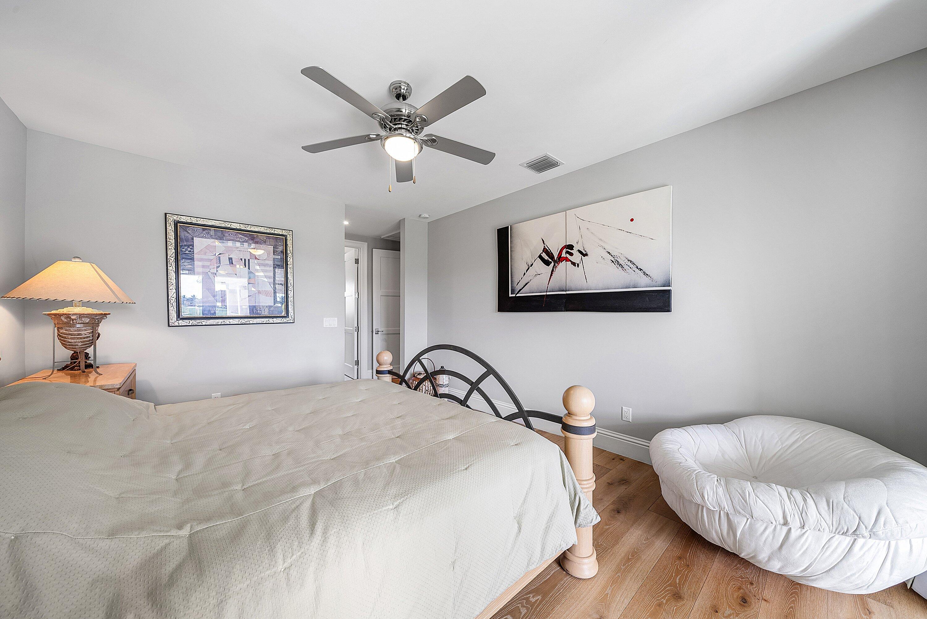 4600 Bocaire Boulevard