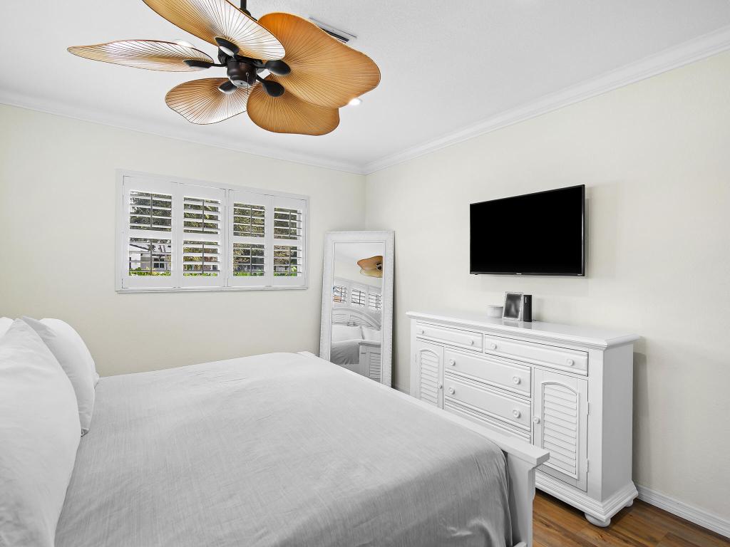 2401 NE 45th Street, Lighthouse Point