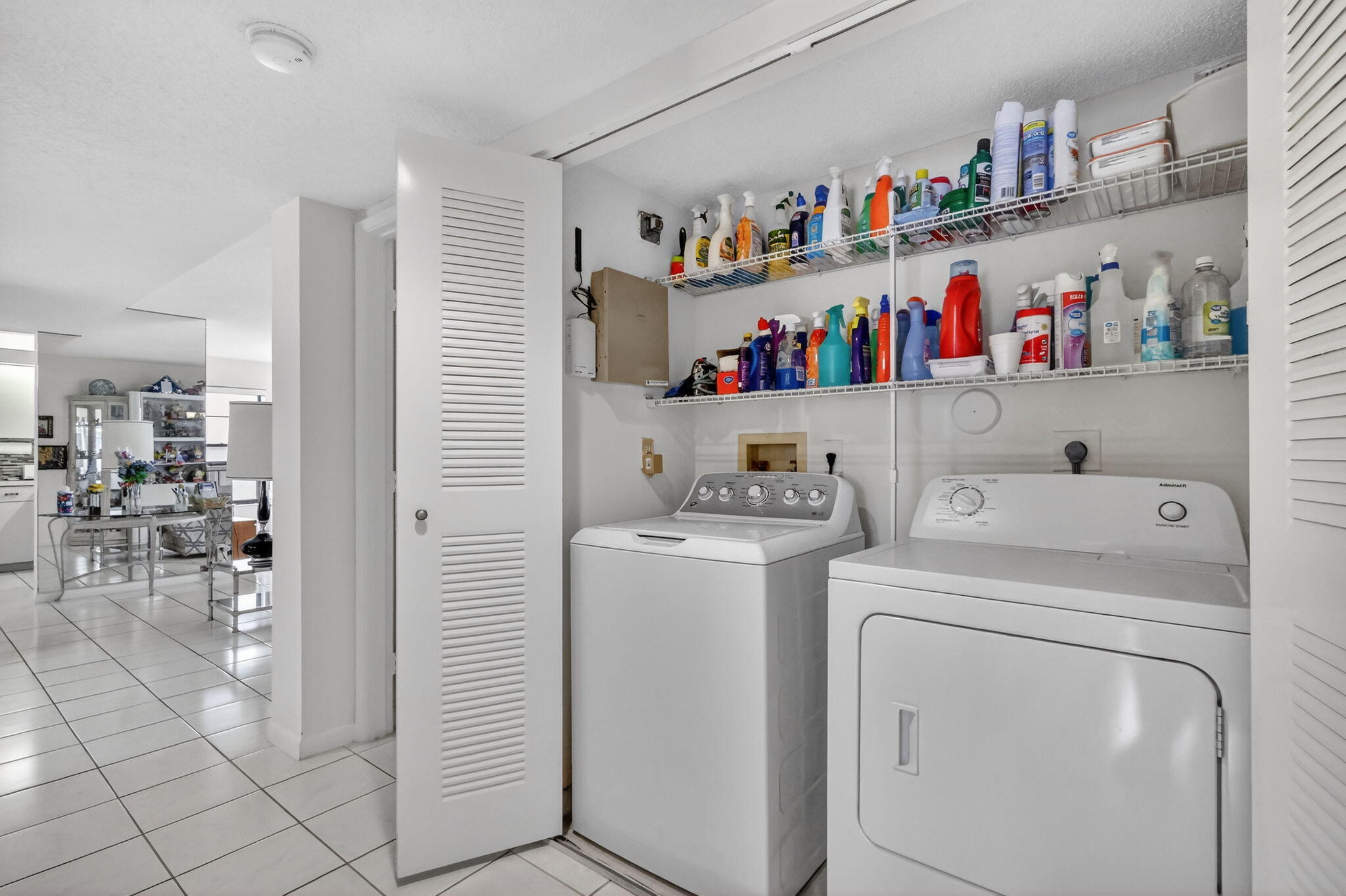 10215 N Circle Lake Drive 101