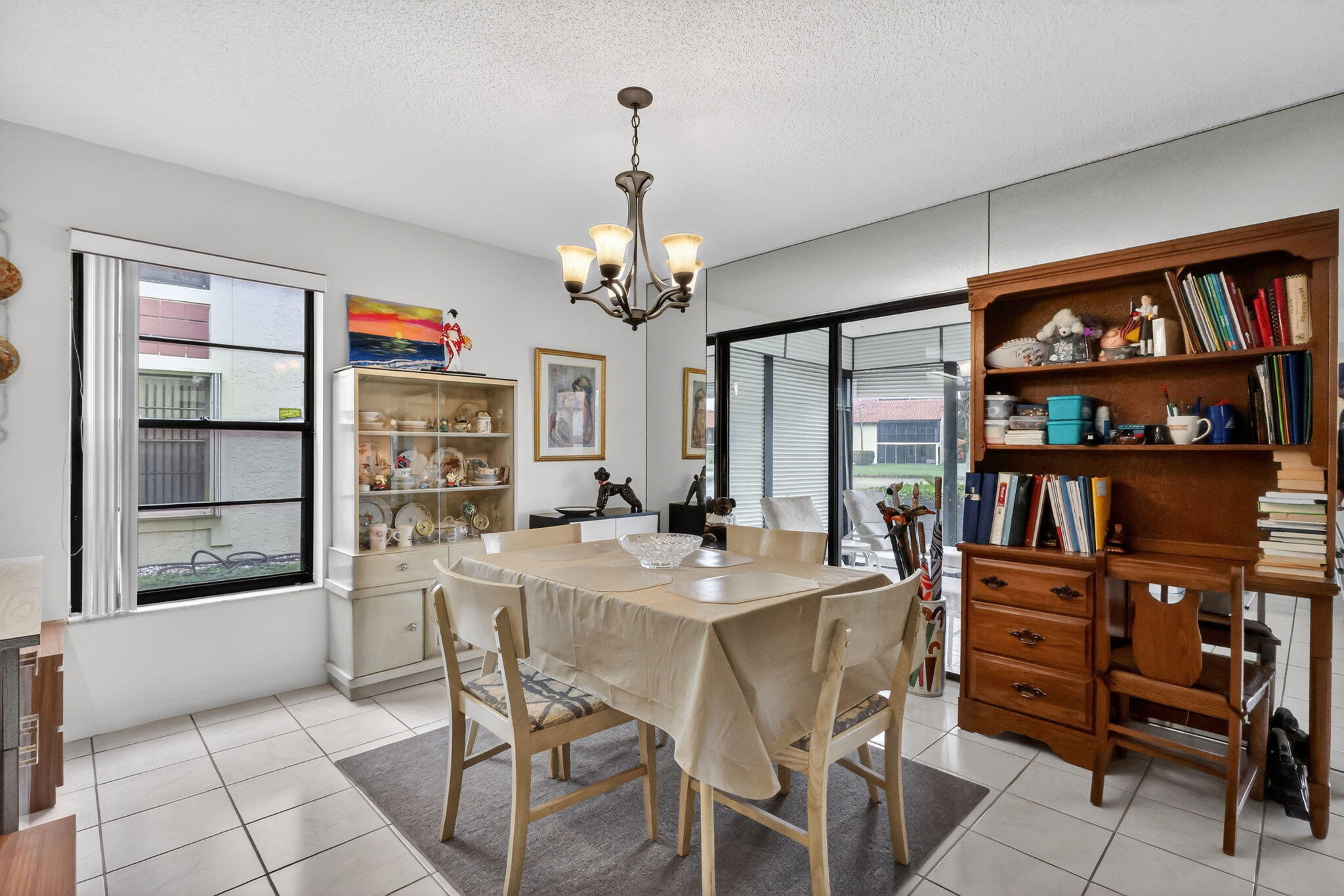 10215 N Circle Lake Drive 101