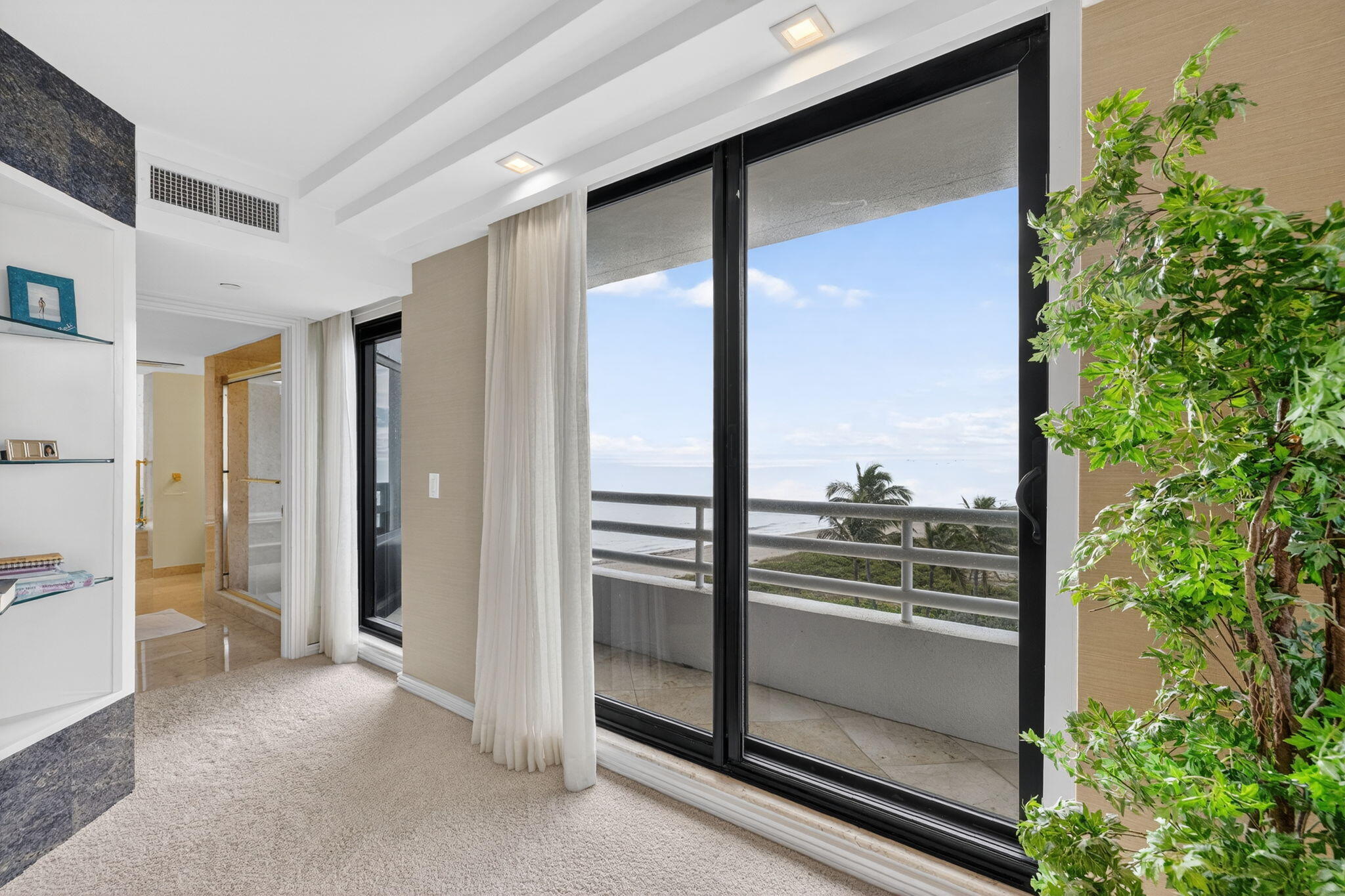 1500 S Ocean Boulevard 606