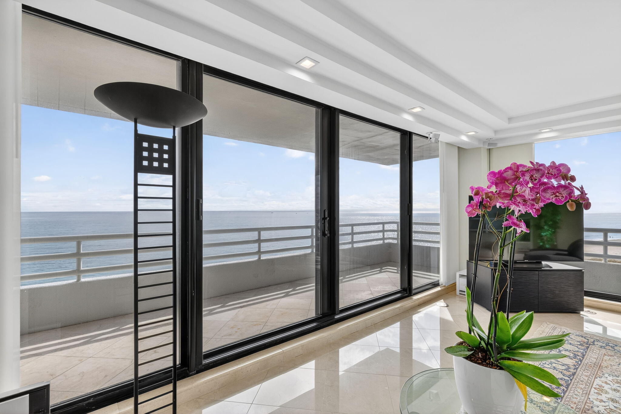 1500 S Ocean Boulevard 606