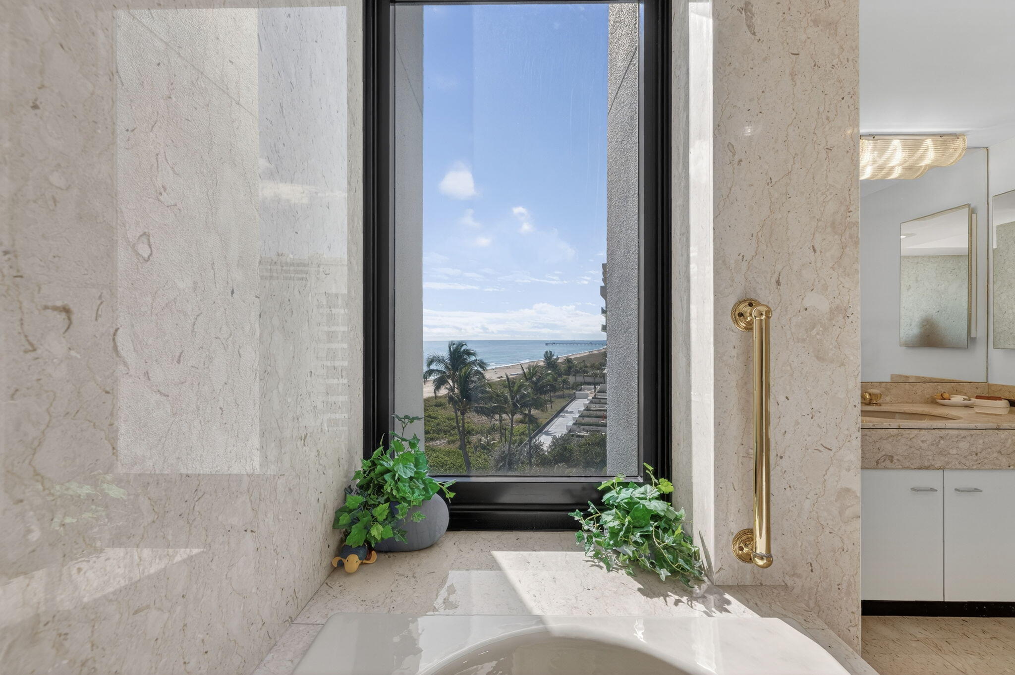 1500 S Ocean Boulevard 606