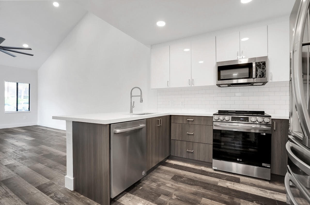 4143 Palm Bay Circle A