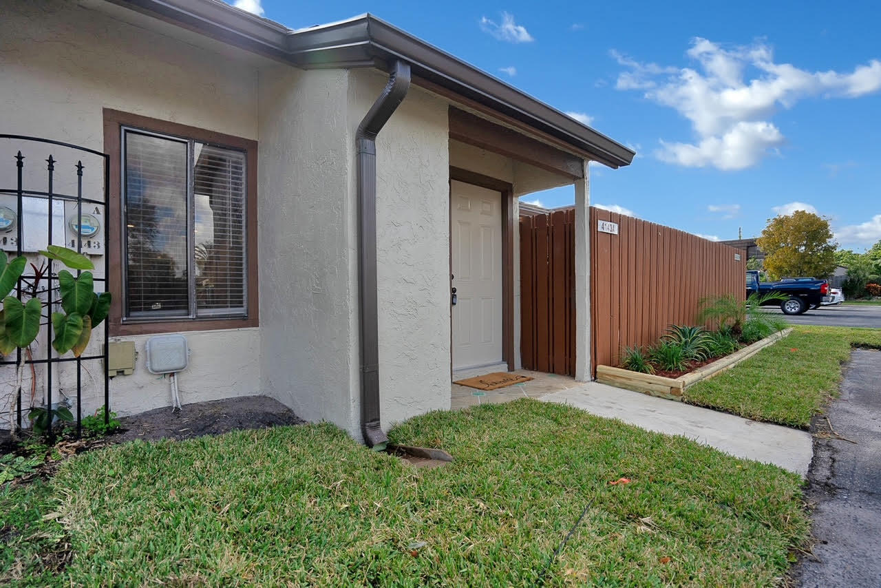 4143 Palm Bay Circle A