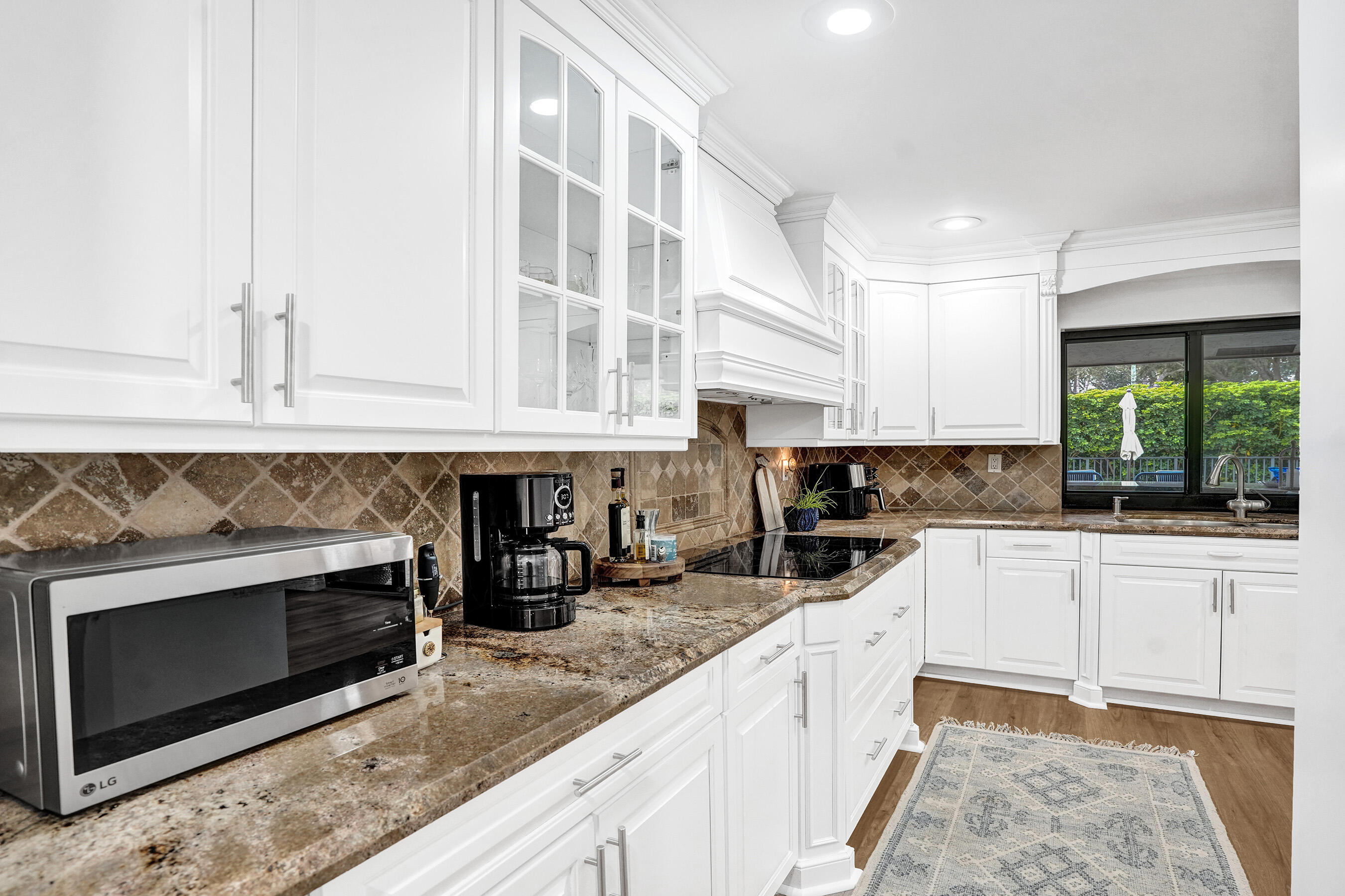 2413 NW 40th Circle