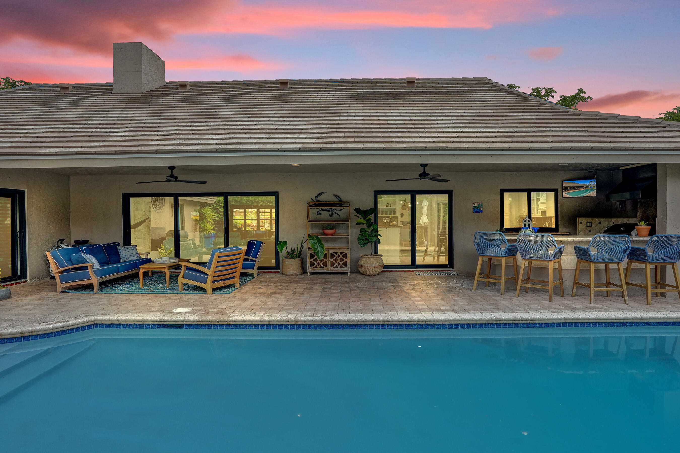 2413 NW 40th Circle
