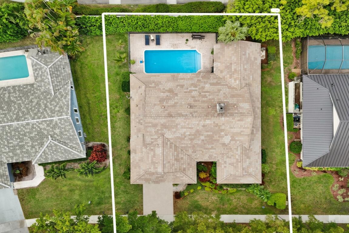 2413 NW 40th Circle