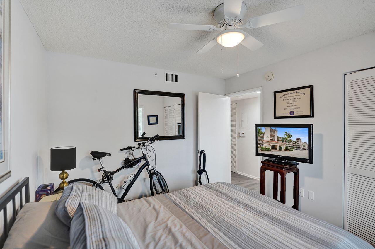 6096 Huntwick Terrace 307