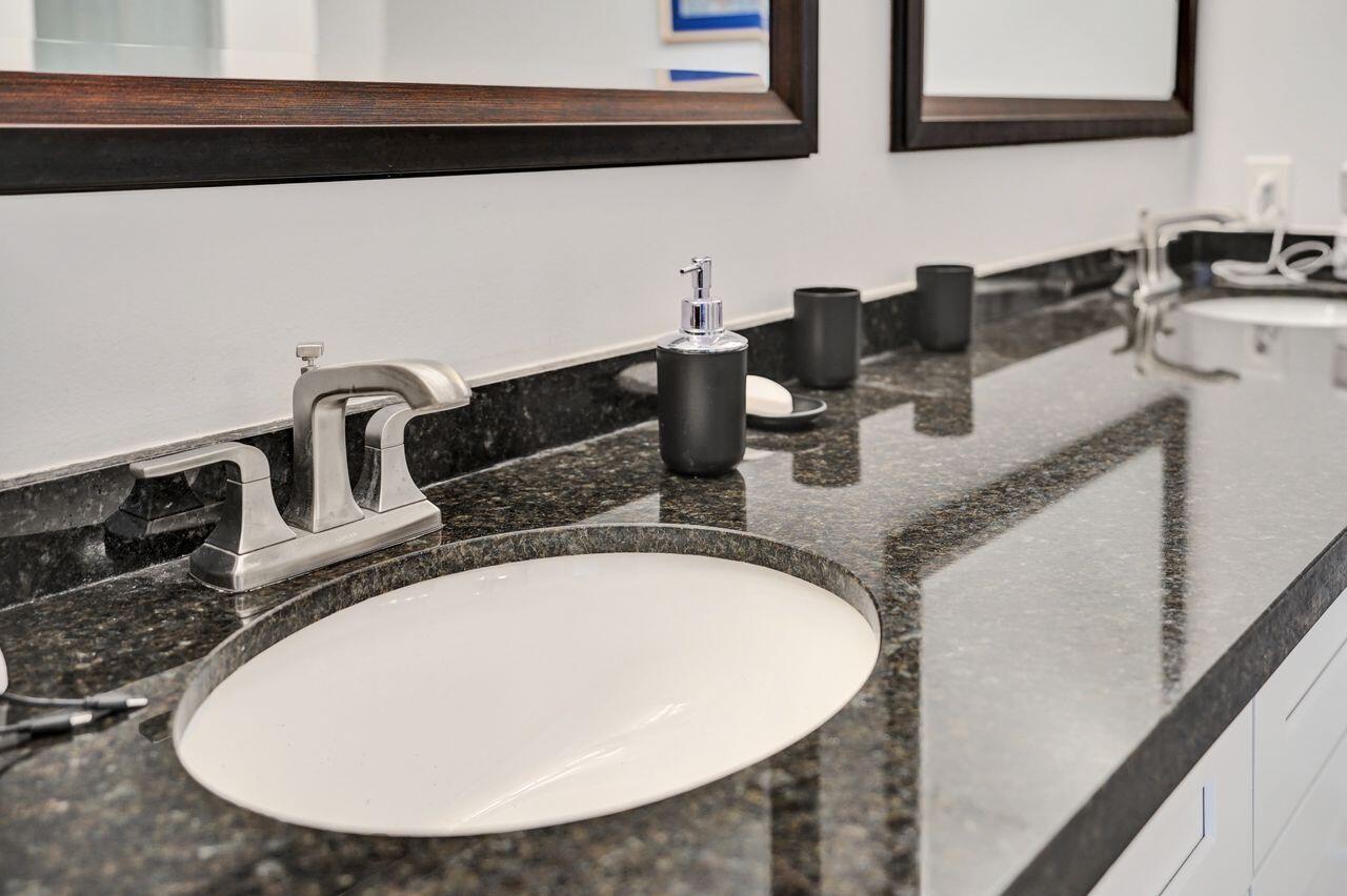 6096 Huntwick Terrace 307