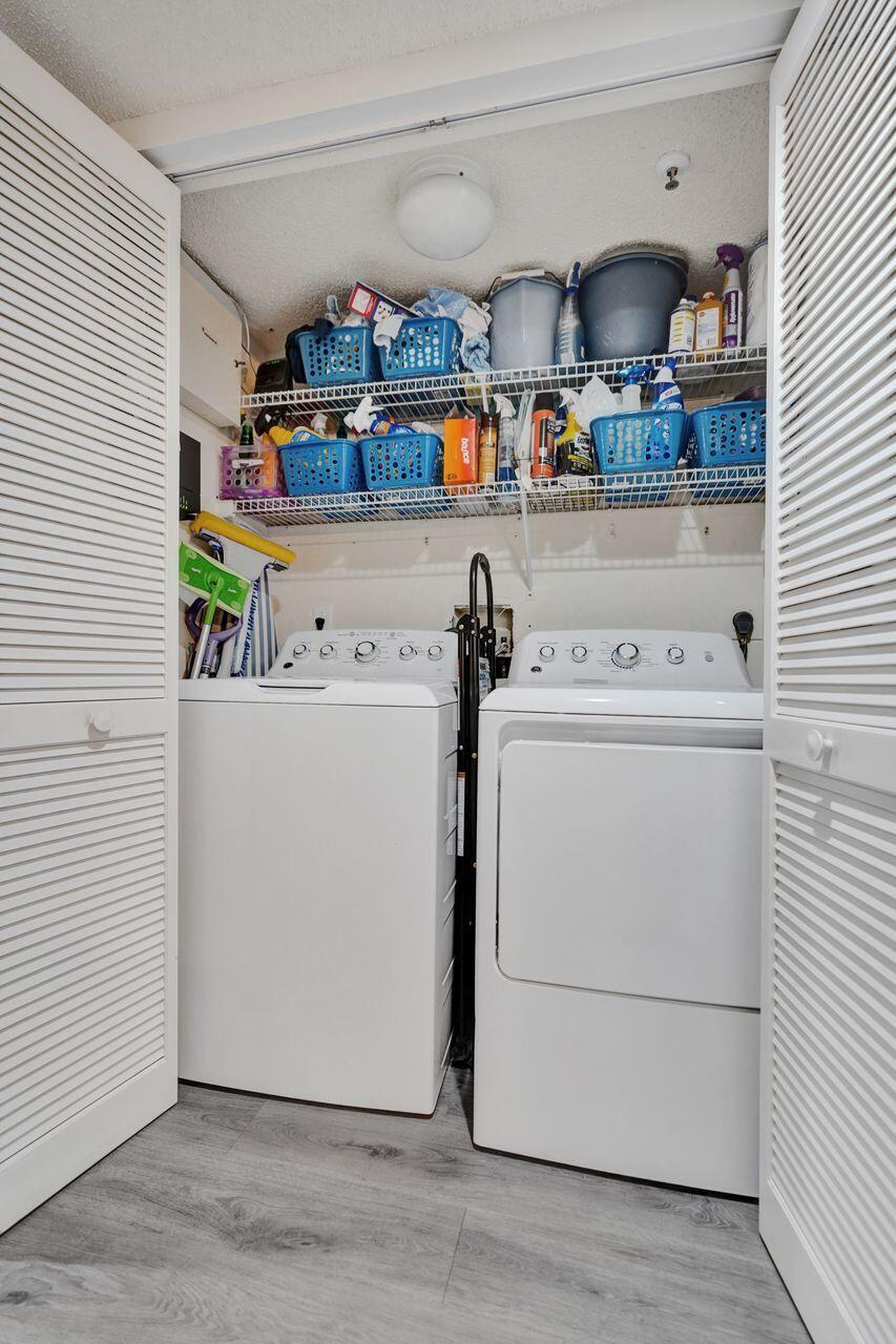 6096 Huntwick Terrace 307