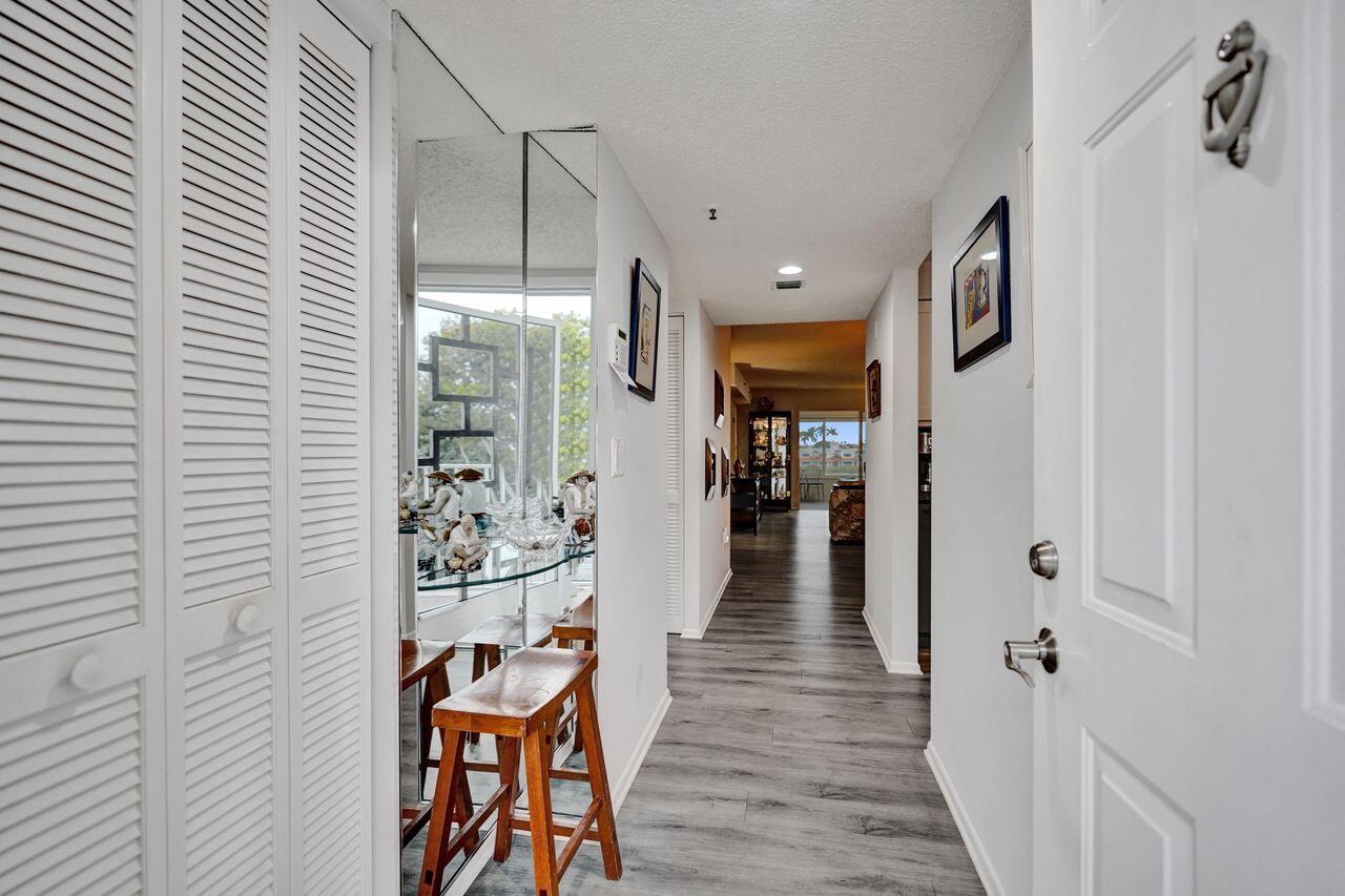 6096 Huntwick Terrace 307