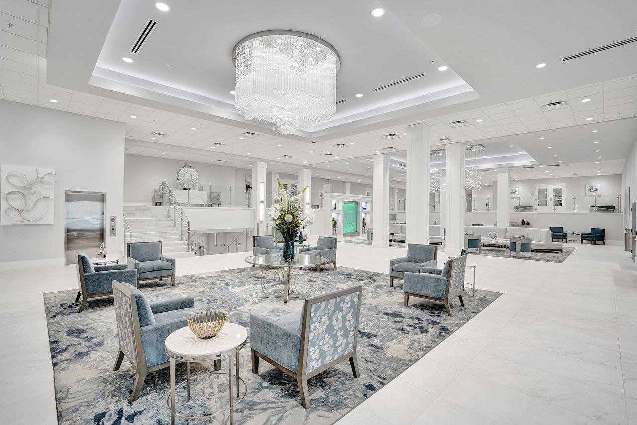 6096 Huntwick Terrace 307