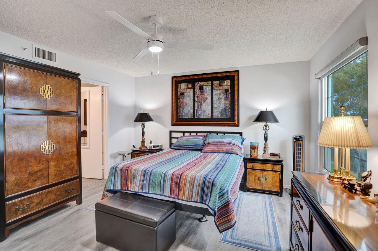 6096 Huntwick Terrace 307