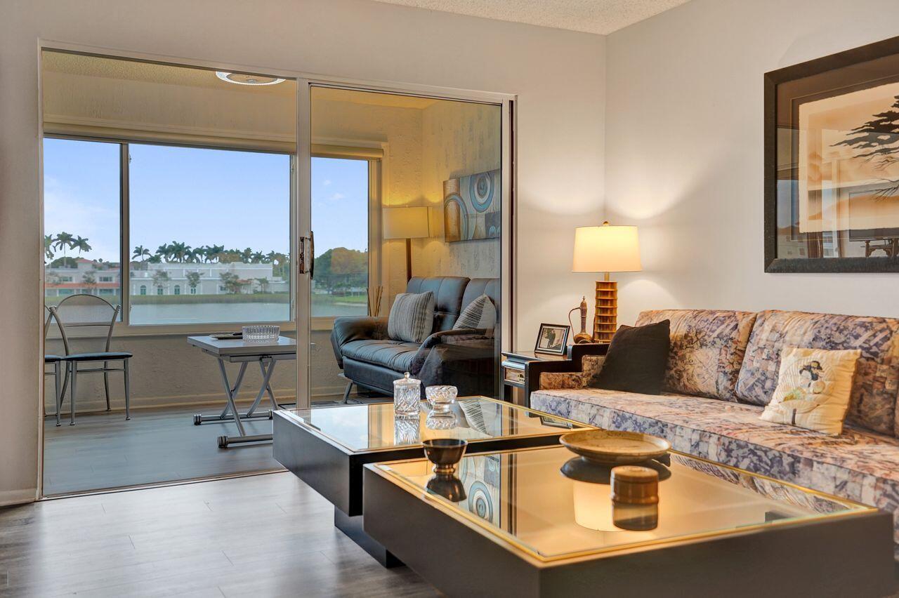 6096 Huntwick Terrace 307