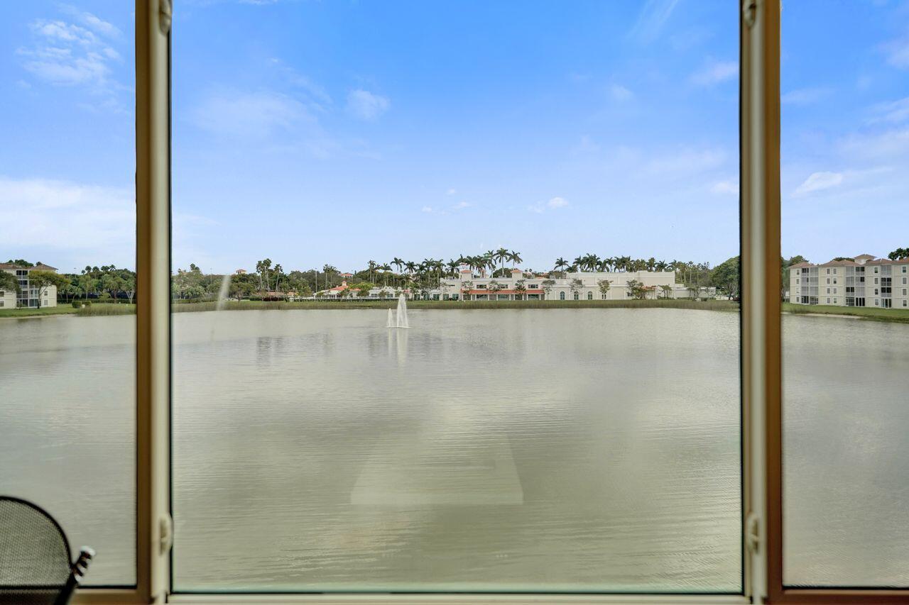 6096 Huntwick Terrace 307