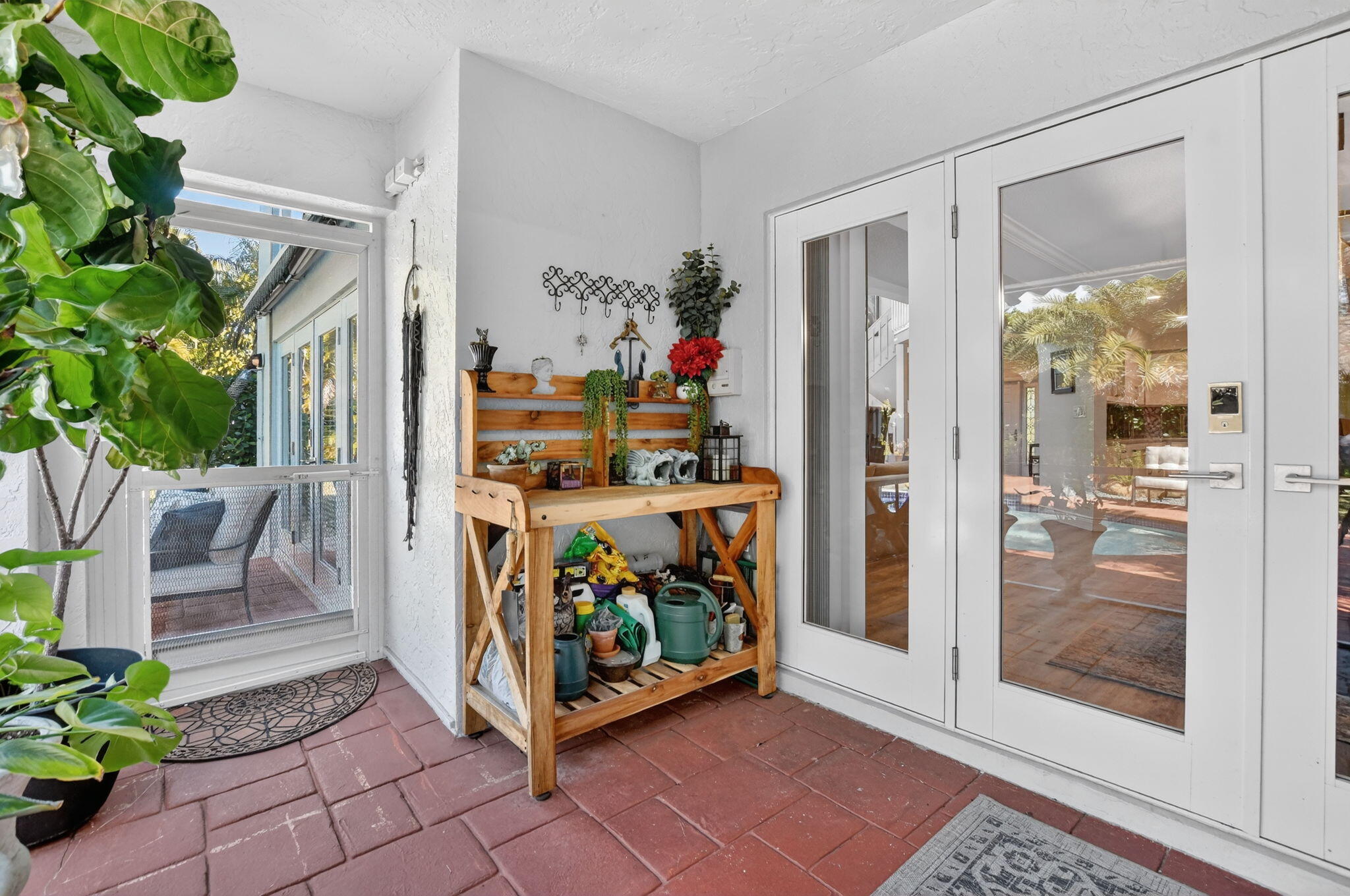 9048 Villa Portofino Circle