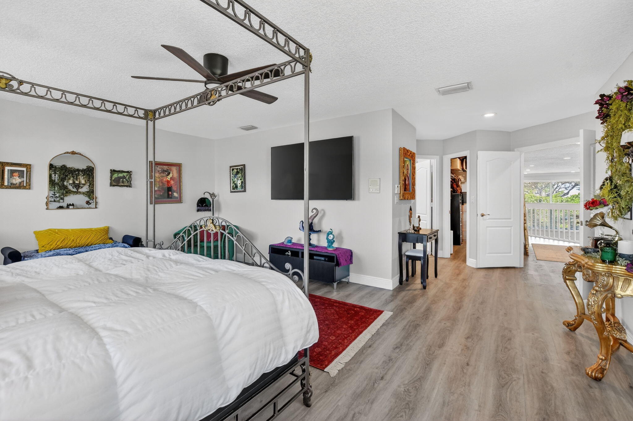 9048 Villa Portofino Circle