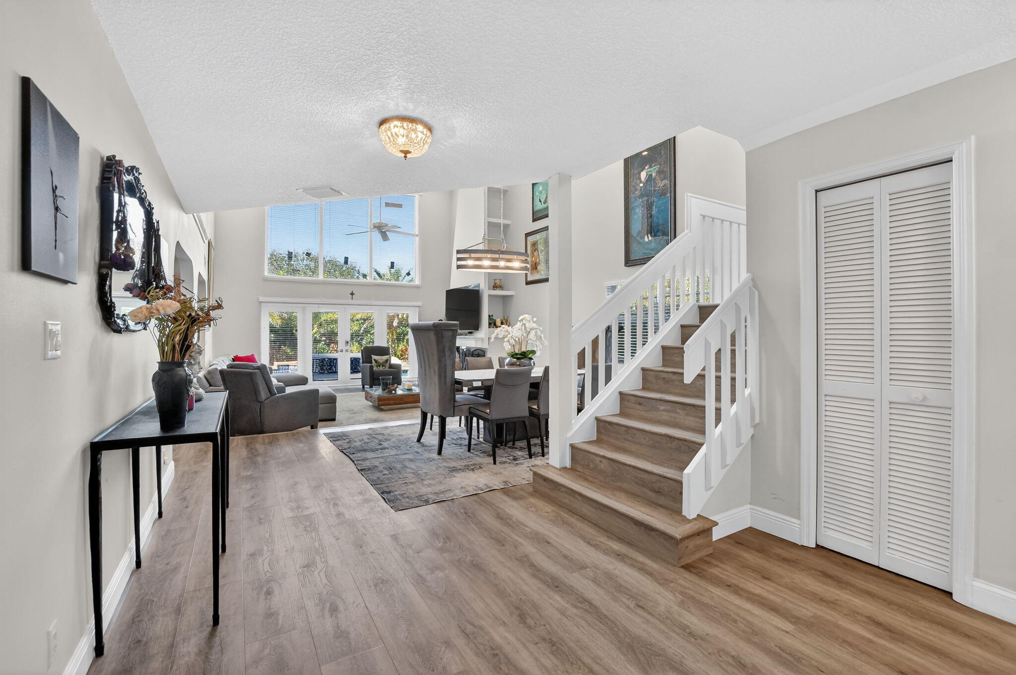 9048 Villa Portofino Circle