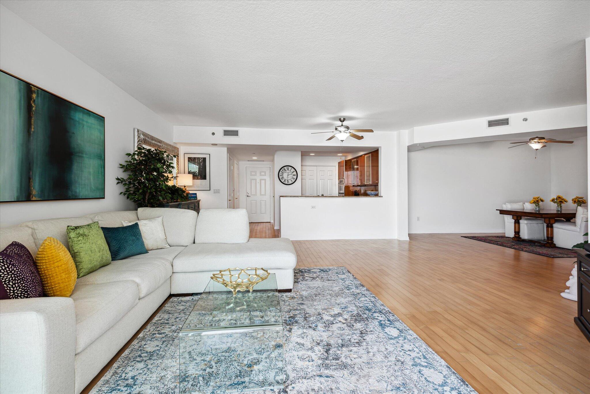 1819 SE 17th Street 901