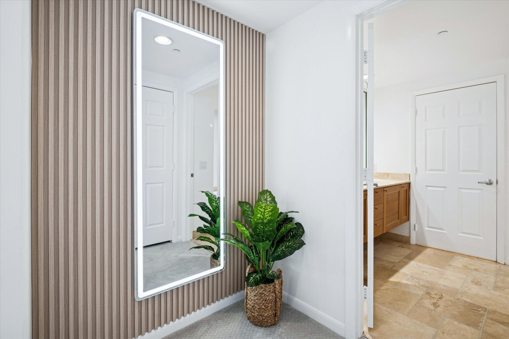 1819 SE 17th Street 901