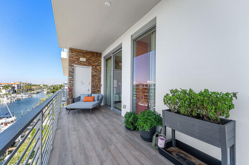 41 Isle Of Venice Drive Ph 502