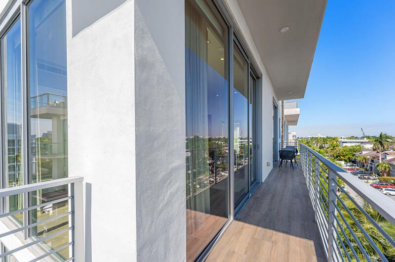 41 Isle Of Venice Drive Ph 502