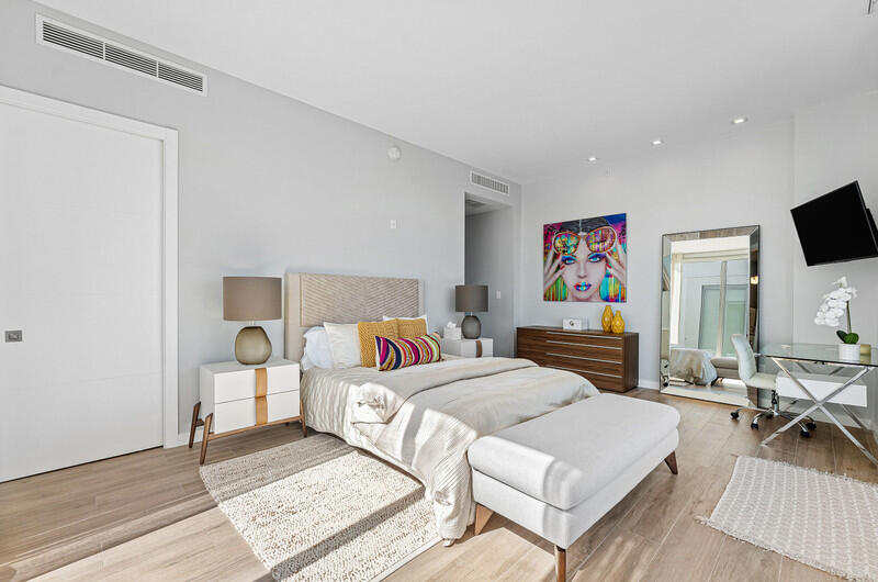 41 Isle Of Venice Drive Ph 502